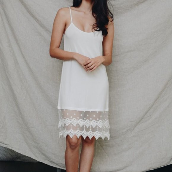 Layering Lace Trim Tank Slip - Picture 8 of 12